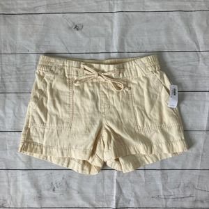 Womens Old Navy White Tie Waste Shorts Size Small - New With Tags
